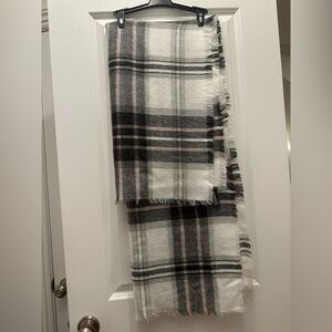 Express Winter Scarf